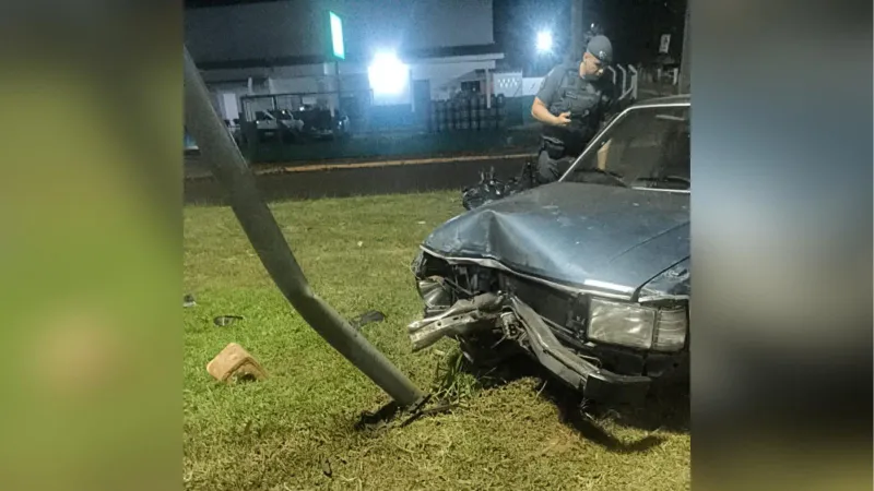 Homem permaneceu no veículo e recusou atendimento médico |