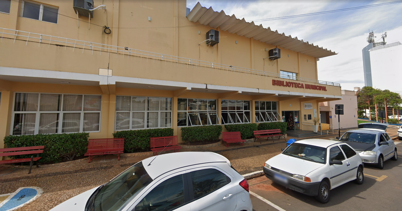 Ingressos devem ser retirados na próxima terça-feira (7).