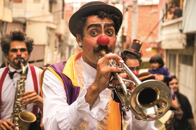 Apresentação ocorre às 16h, no Jarim das Rosas.