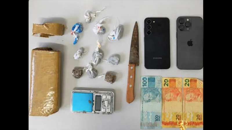 Mulher, de 29 anos, foi presa em flagrante por tráfico de droga, em Iepê (SP) |