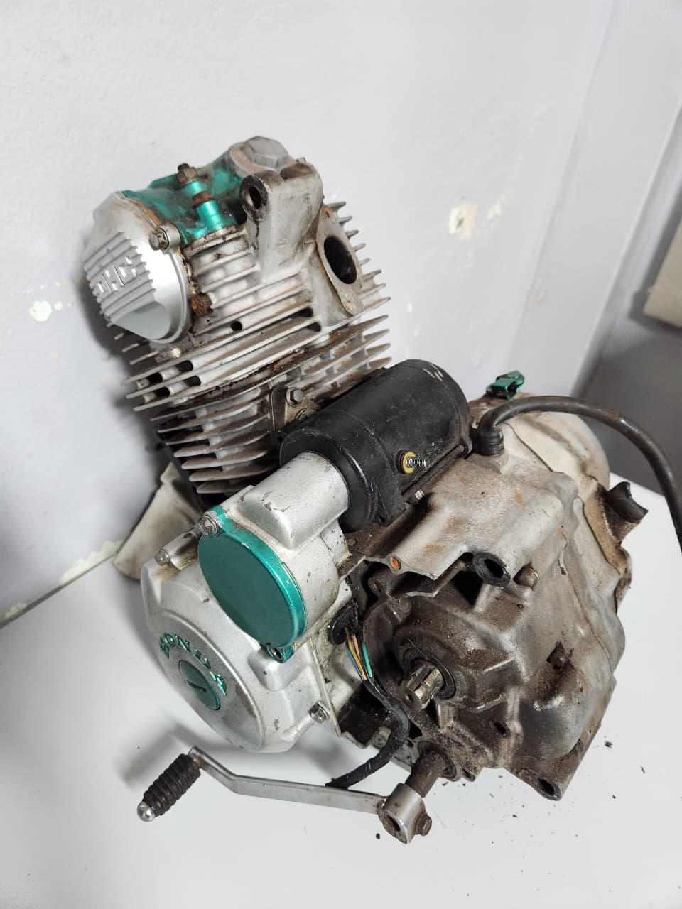 Homem informou que o dono do veículo disse que motor seria oriundo de leilão |