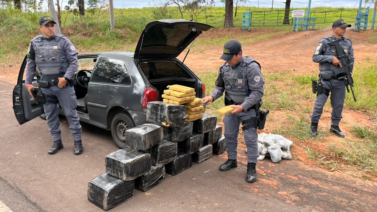 Mais de 260kg de drogas foram apreendidos em Pirapozinho (SP) |