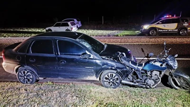 Vítima empurrava moto sem iluminação no meio da pista.