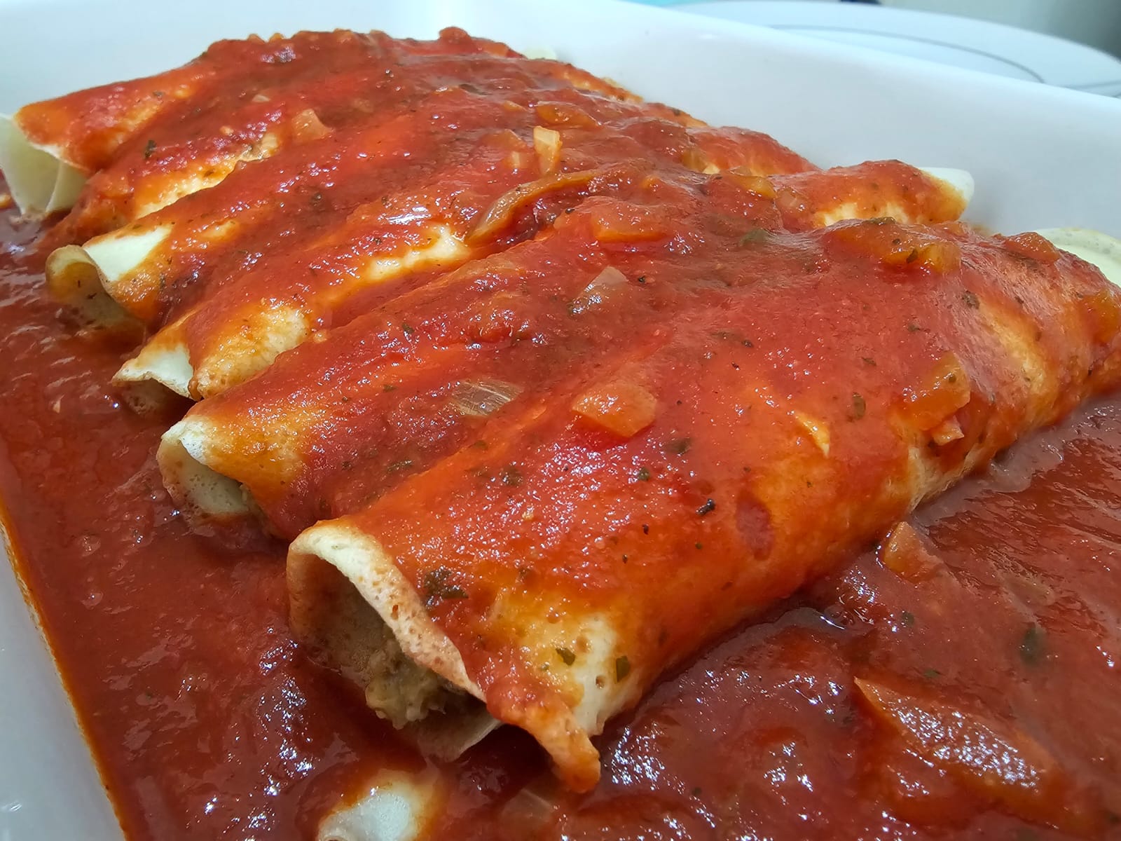 Aprenda receita de Panqueca de Carne ao Molho Vermelho |