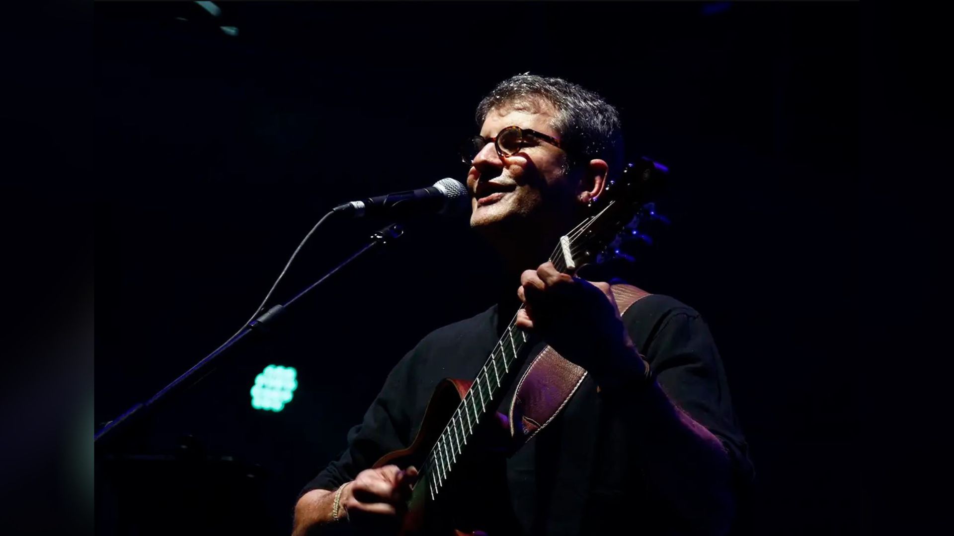 Evento será neste domingo (14), às 20h, no Anfiteatro Fernando Paloni.