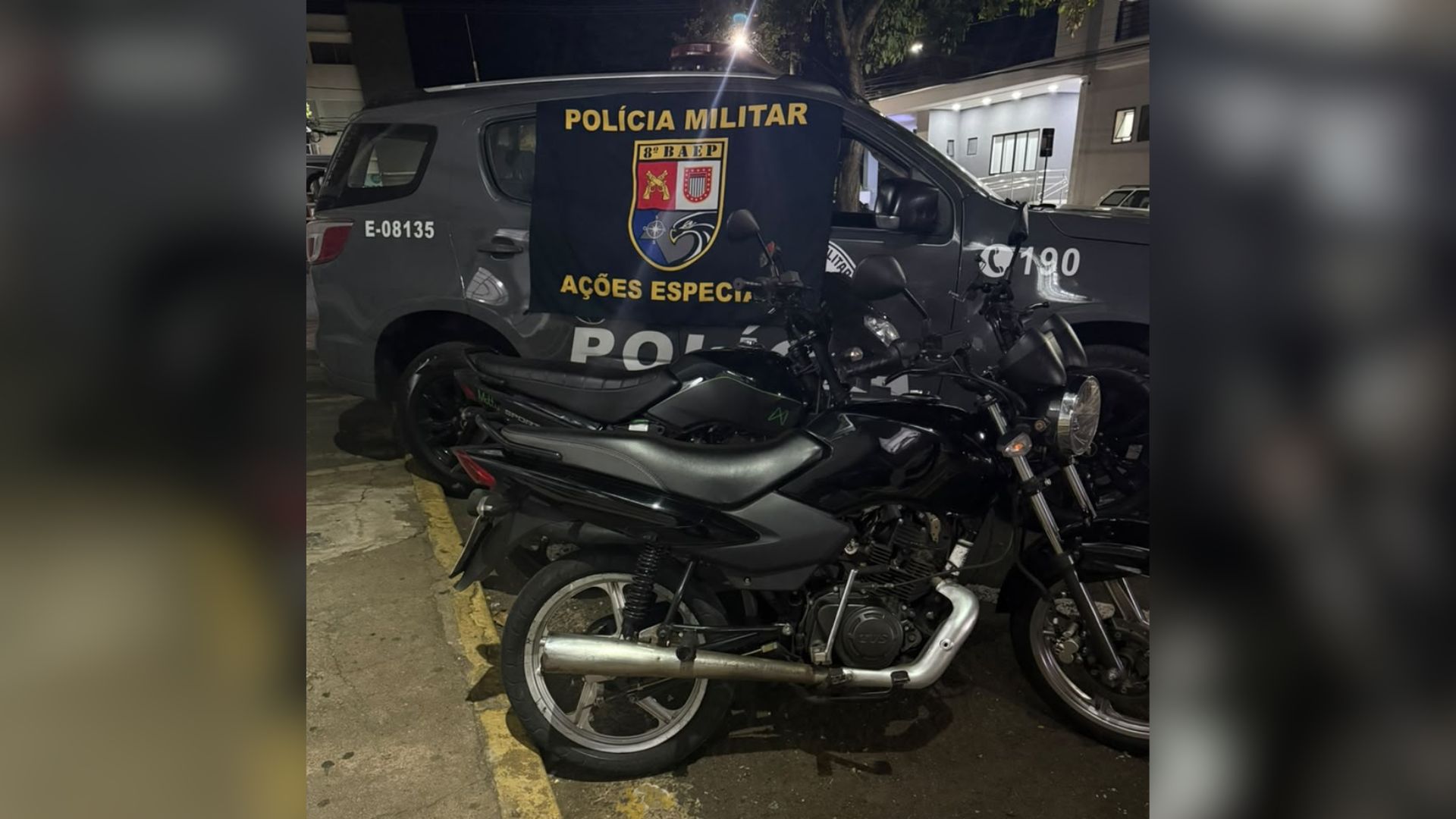 Ambos veículos eram produtos de furto |