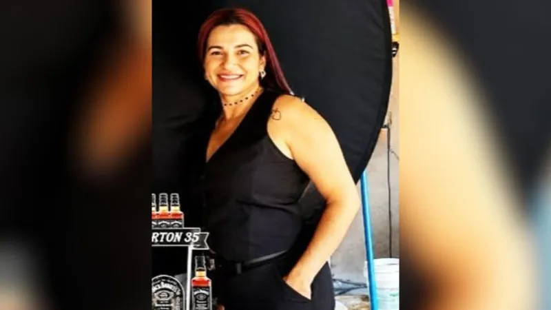 Laís Gomes do Santos foi sepultada nesta quarta-feira (12) |