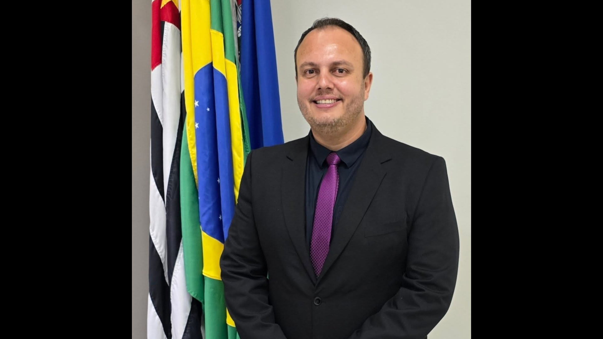 O presidente da Câmara Municipal, vereador Gabriel Valões Santos (MDB), assumirá interinamente na noite desta quarta-feira (17) o cargo de prefeito, em Martinópolis (SP) |