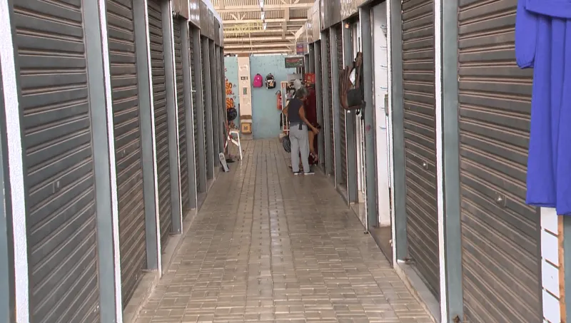 No total, são 105 boxes disponíveis para escolha na área comercial e apenas 1 espaço no setor de alimentação |