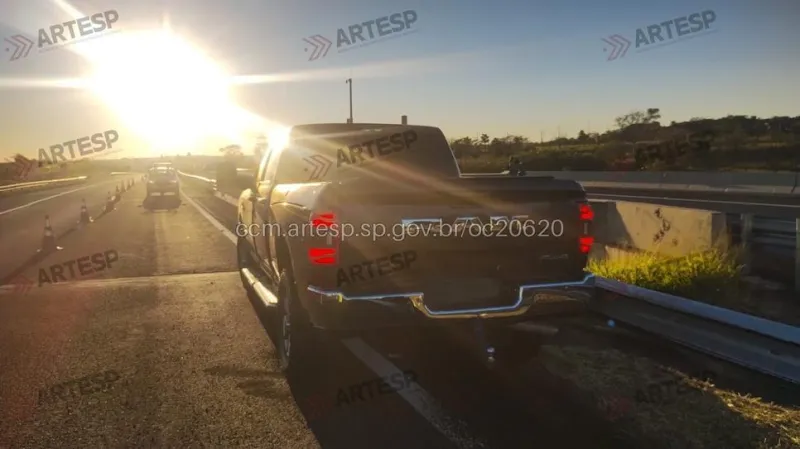 Vítima chegou a ser socorrida e levada a hospital, onde o óbito foi constatado.