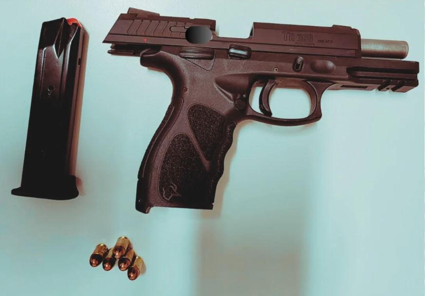 Arma havia sido vendida por R$ 2 mil |