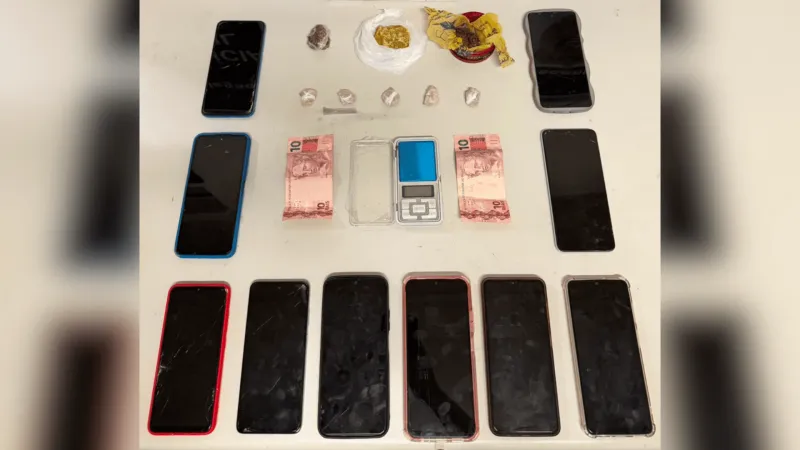 Idoso foi preso durante operação contra o tráfico de drogas na Vila Brasil |