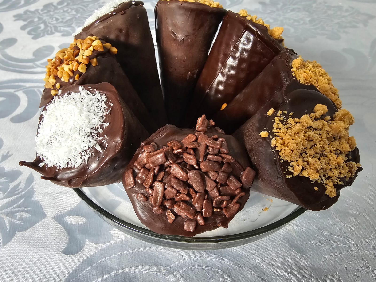 Aprenda a preparar um delicioso Cone Trufado |