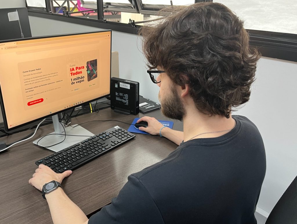 Curso é on-line e gratuito |